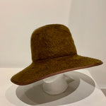Brookes Boswell Violetto hat in Bronze Shag